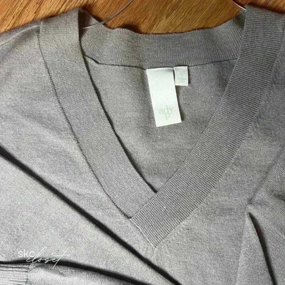 ADY P Women's Taupe Long-Sleeve, V-Neck, Fanny Sweater, L - Picture 12 of 14